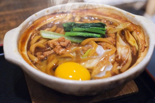 味噌煮込みうどん